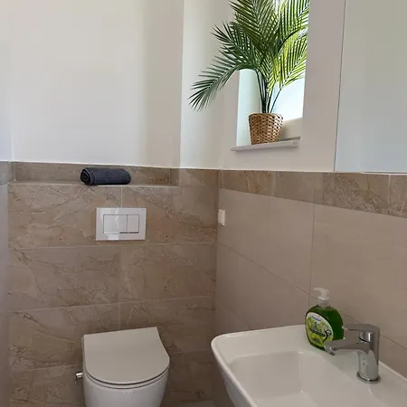 Mira 10 Apartment Frechen